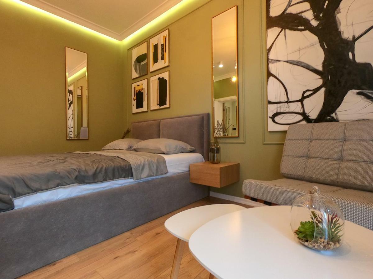 Roza'S Studio Tirana Center Ngoại thất bức ảnh