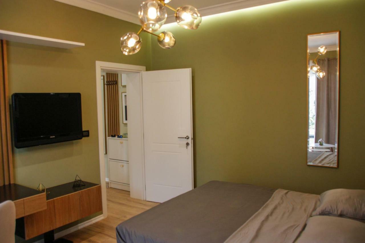 Roza'S Studio Tirana Center Ngoại thất bức ảnh